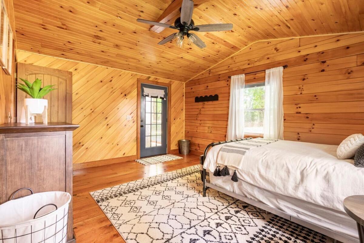 Secluded Wooded Cabin Near The Hocking Hills New Straitsville Zewnętrze zdjęcie