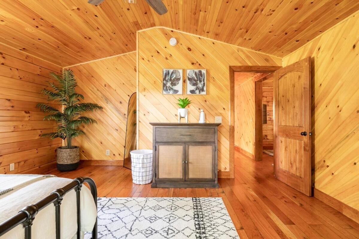 Secluded Wooded Cabin Near The Hocking Hills New Straitsville Zewnętrze zdjęcie