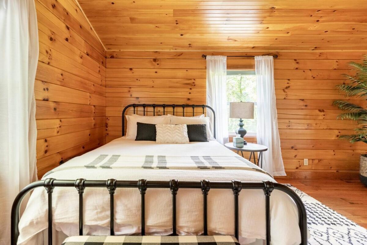 Secluded Wooded Cabin Near The Hocking Hills New Straitsville Zewnętrze zdjęcie